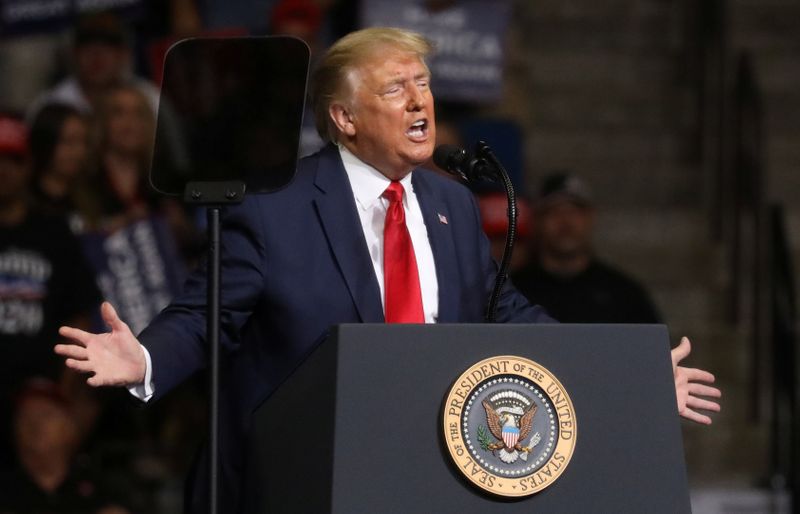 &copy; Reuters. U.S. President Donald Trump holds his first re-election campaign rally in several months in Tulsa, Oklahoma