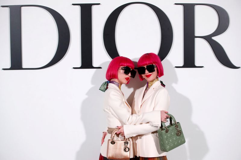 &copy; Reuters. FILE PHOTO: Photocall before Dior collection show at Paris Fashion Week