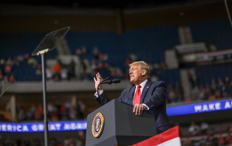 &copy; Reuters. FILE PHOTO: U.S. President Donald Trump holds his first re-election campaign rally in several months in Tulsa, Oklahoma