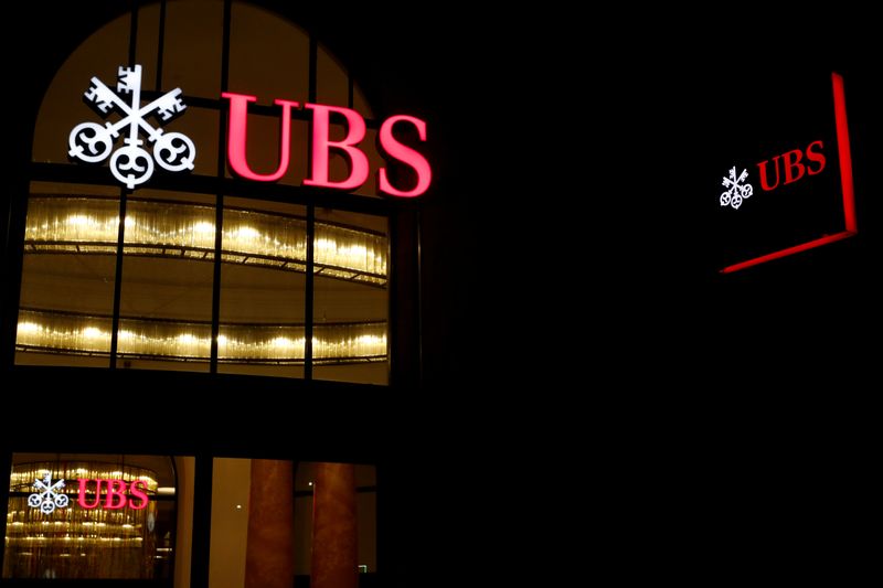 &copy; Reuters. スイスＵＢＳ、コロナ終息後も一定数は在宅勤務の可能性＝ＣＯＯ