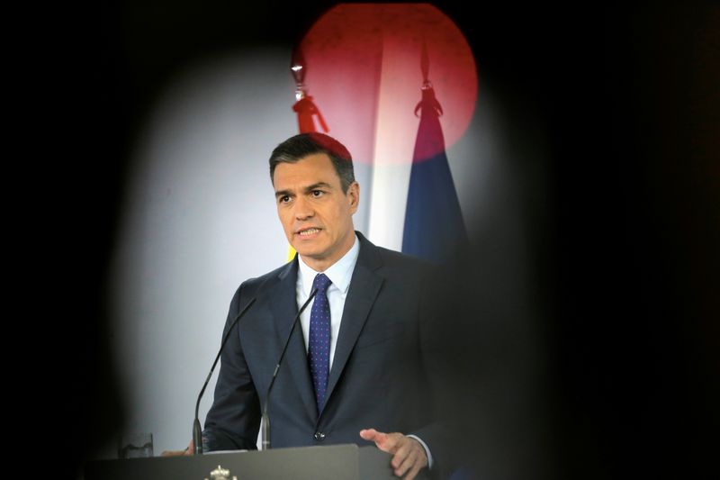 &copy; Reuters. Spanish PM Sanchez attends a news conference at the Moncloa Palace in Madrid