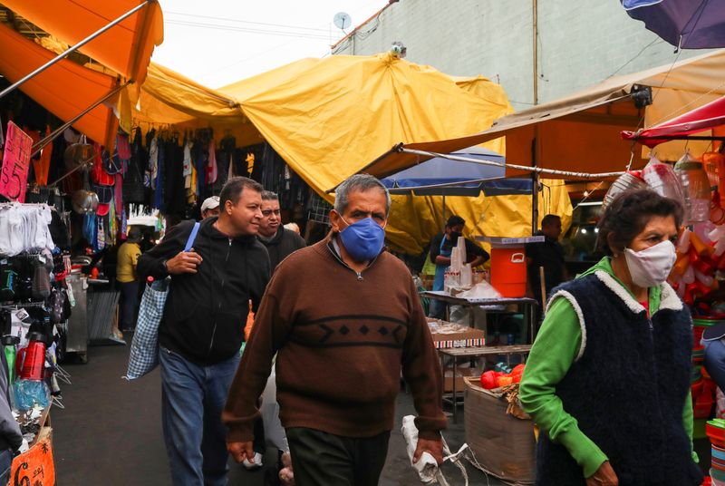 &copy; Reuters. メキシコ、新型コロナ死者が2.5万人突破　感染者数約20.3万人