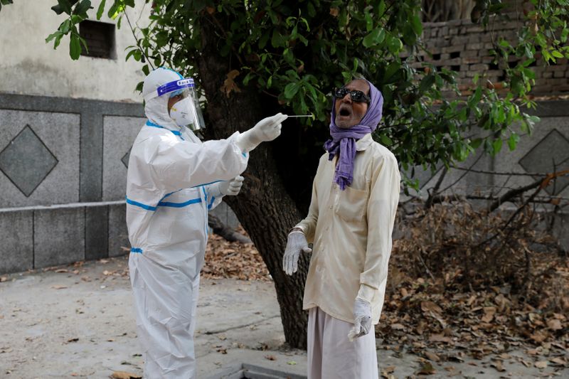 &copy; Reuters. Outbreak of the coronavirus disease (COVID-19) in New Delhi