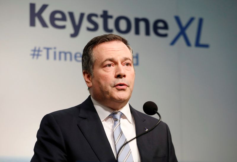 &copy; Reuters. TC Energy CEO and Alberta premier discuss construction Keystone XL pipeline in Calgary