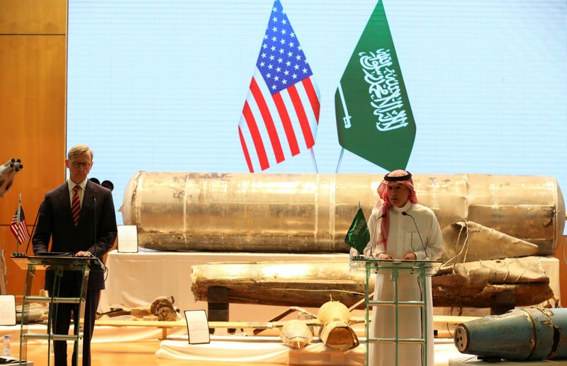 &copy; Reuters. サウジと米国、対イラン武器禁輸の延長訴え