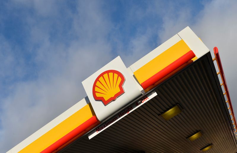 &copy; Reuters. Shell branding is seen at a petrol station in west London