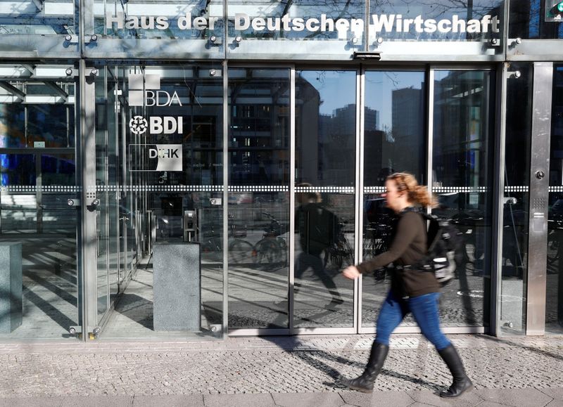 &copy; Reuters. Логотип Объединения торгово-промышленных палат Германии (DIHK) в Берлине