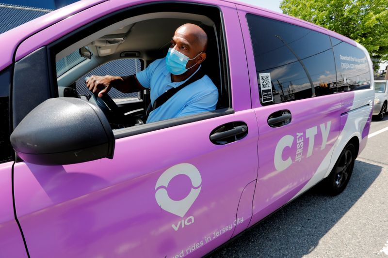 &copy; Reuters. Via ride-sharing van operates in partnership with city-run bus system in Jersey City