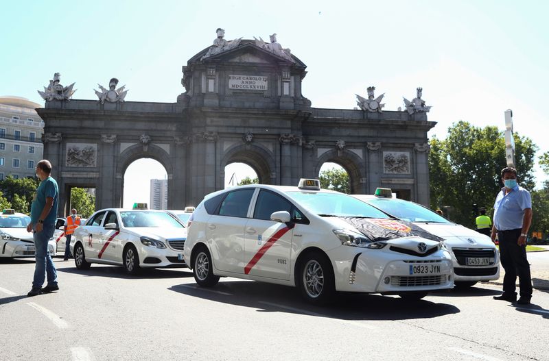 Madrid taxi drivers demand fleet limits amid weak demand