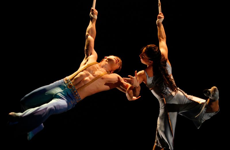 &copy; Reuters. Cast members of the show &quot;Corteo&quot; by Canada&apos;s Cirque Du Soleil perform