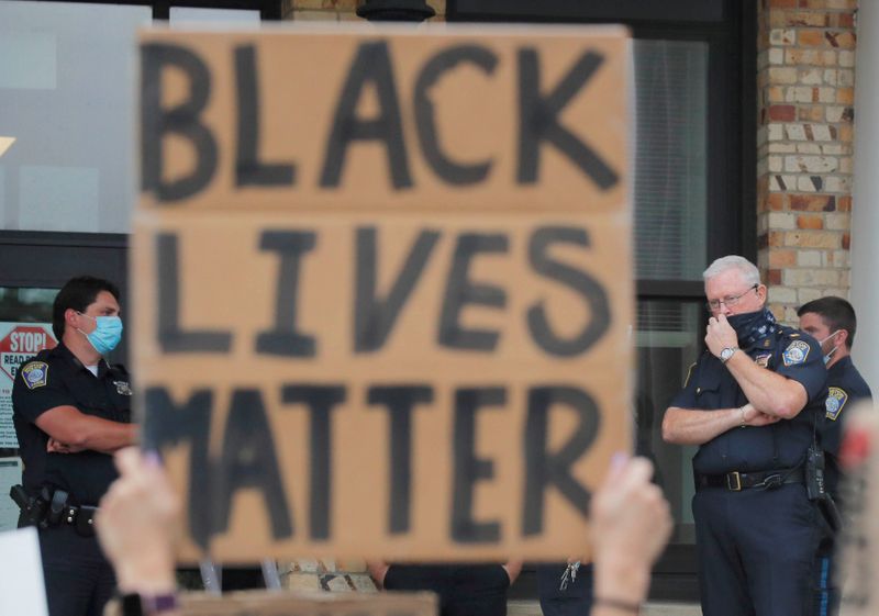 &copy; Reuters. FILE PHOTO: Demonstrators protest against racial inequality in Boston