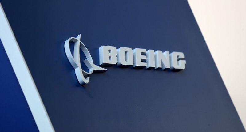 &copy; Reuters. FILE PHOTO: The Boeing logo is pictured at the LABACE fair in Sao Paulo