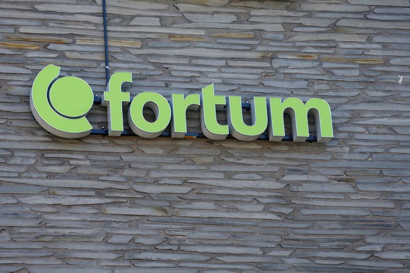 &copy; Reuters. FILE PHOTO: Finnish energy company Fortum sign is seen at their headquarters in Espoo