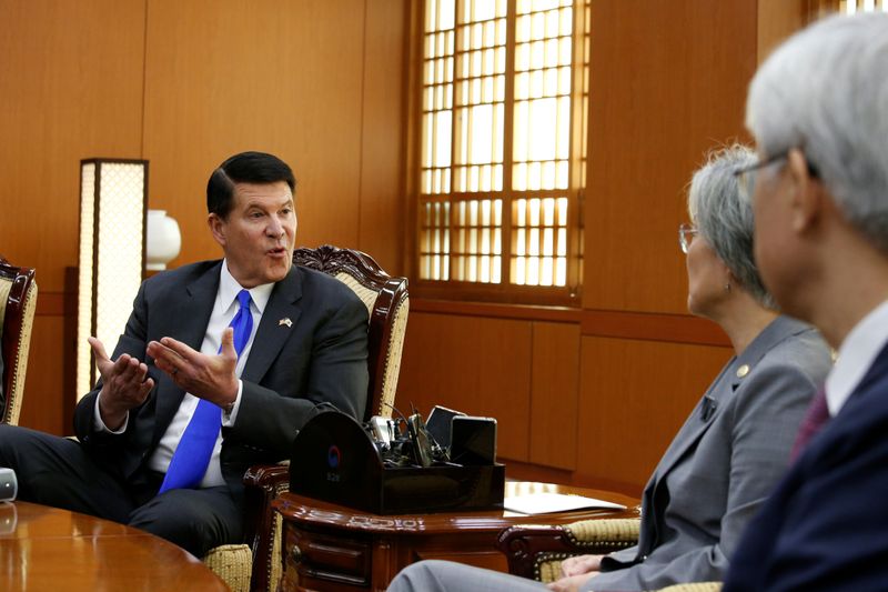 &copy; Reuters. FILE PHOTO: Keith Krach, under secretary for economic growth, energy and environment, talks with South Korea&apos;s Foreign Minister Kang Kyung-wha during their meeting at the Foreign Ministry in Seoul