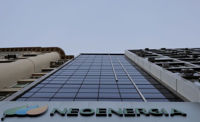 &copy; Reuters. The facade of Neoenergia NEOE3.SA energy company headquarters is pictured in Rio de Janeiro