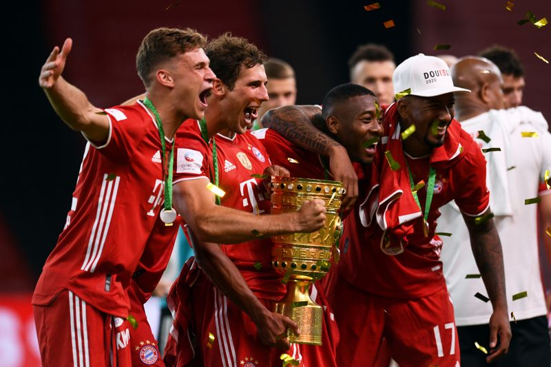 © Reuters. بايرن يحرز لقب كأس ألمانيا للمرة 20 بالفوز 4-2 على ليفركوزن