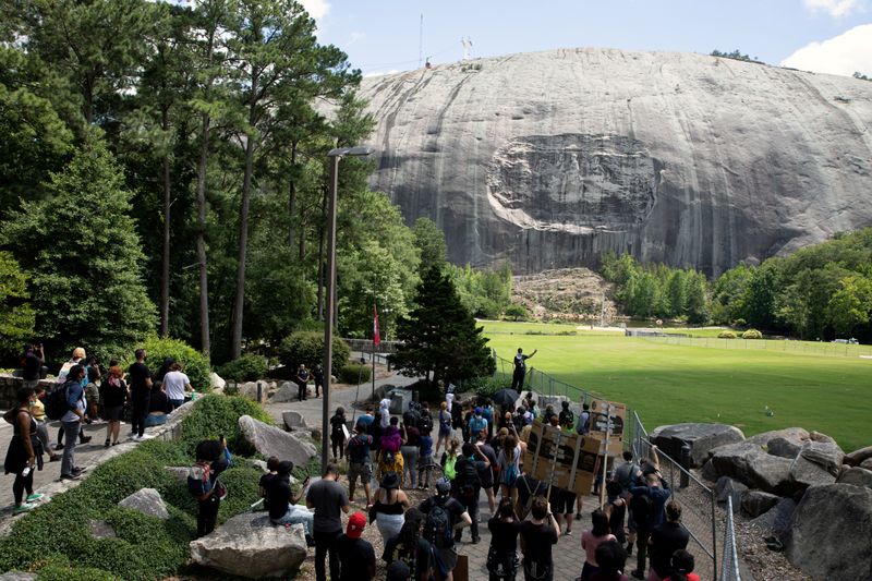 © Reuters. FILE PHOTO: Protesters rally against racial inequality in Stone Mountain