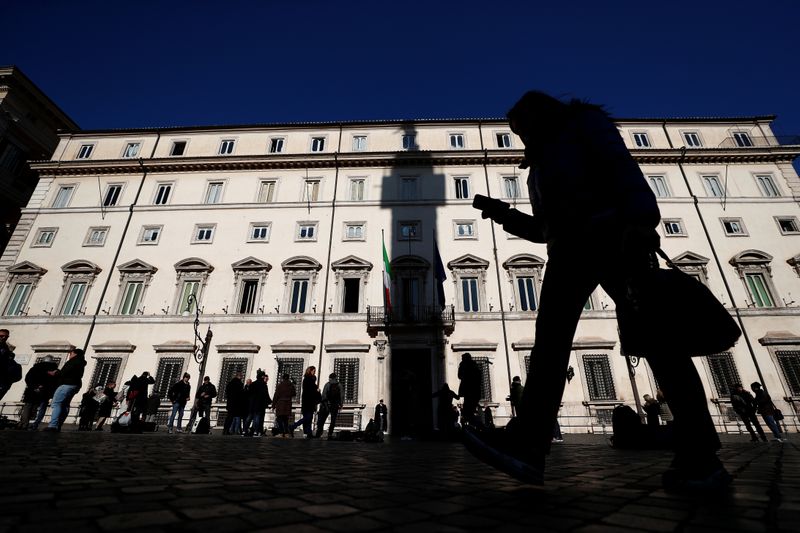 &copy; Reuters. Palazzo Chigi a Roma