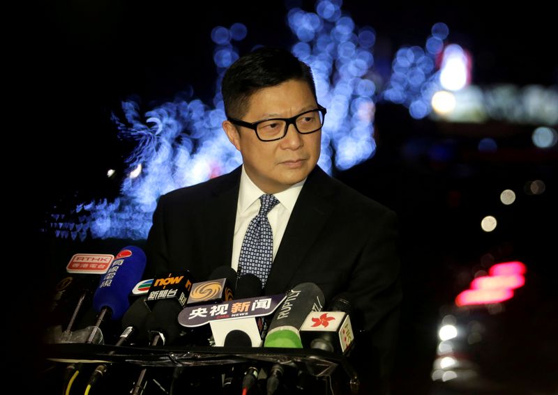 &copy; Reuters. FILE PHOTO: Hong Kong&apos;s Commissioner of Police Chris Ping-keung Tang attends a news conference in Beijing