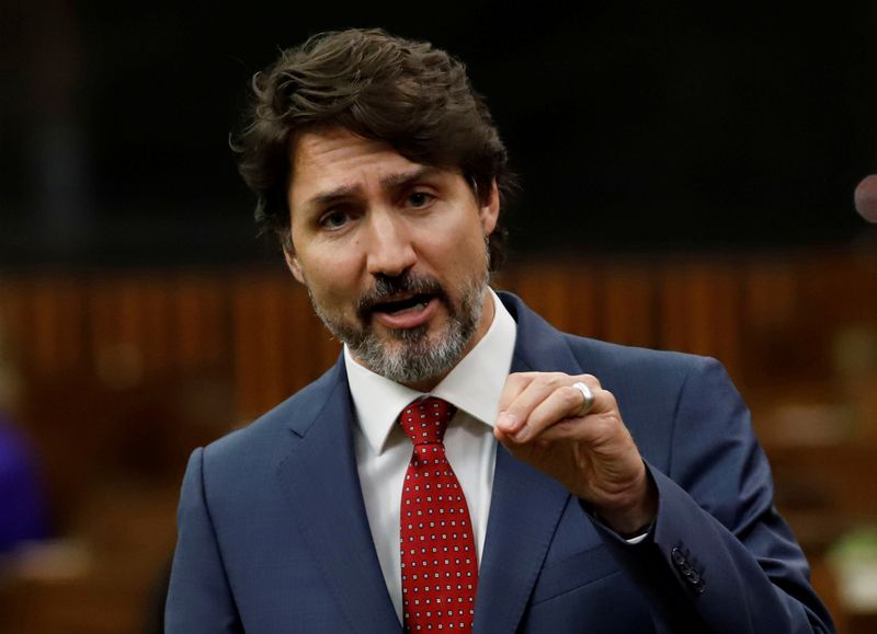 &copy; Reuters. FILE PHOTO: Canada&apos;s Prime Minister Justin Trudeau speaks during a sitting of the COVID committee in Ottawa