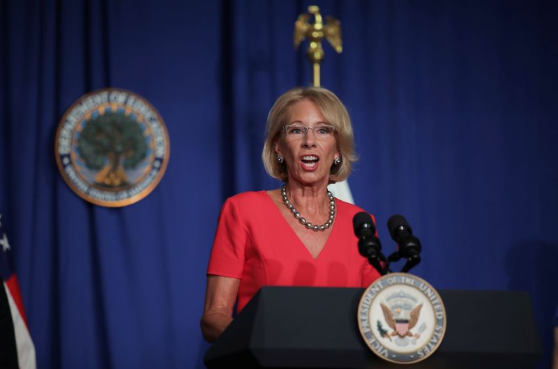 &copy; Reuters. U.S. Education Secretary Betsy Devos speaks at White House coronavirus task force briefing at the Education Department in Washington