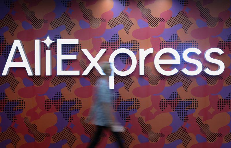 © Reuters. The logo of AliExpress is seen inside the company's office in Moscow