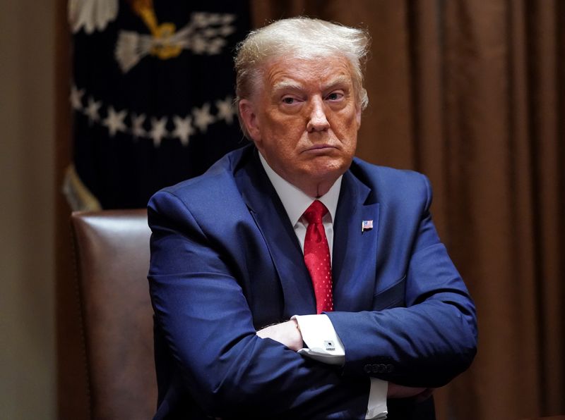 © Reuters. U.S. President Trump speaks about Supreme Court rulings during roundtable discussion at the White House in Washington