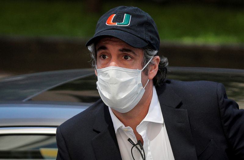 &copy; Reuters. FILE PHOTO: Michael Cohen, the former lawyer for U.S. President Donald Trump, arrives back at home after being released from prison in New York