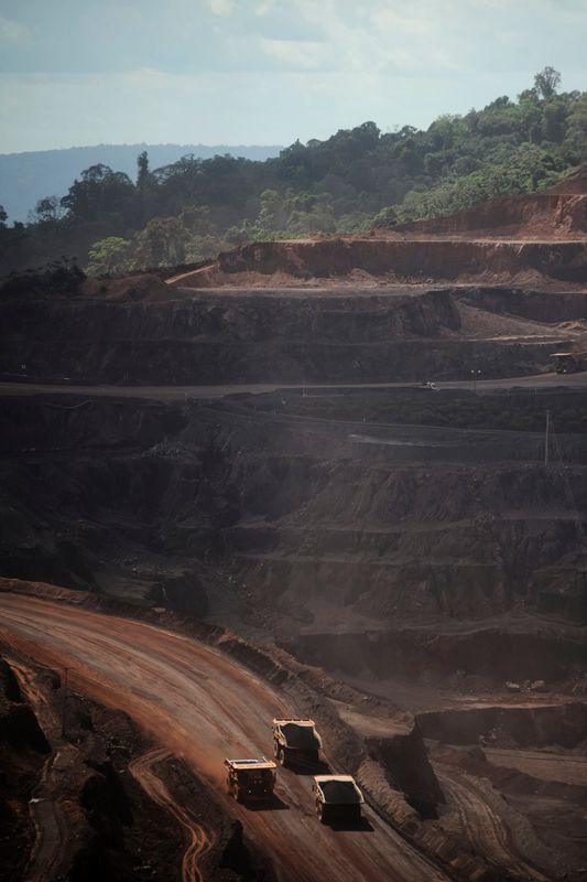 © Reuters. Área de mineração em Parauapebas, na Serra dos Carajás (PA)