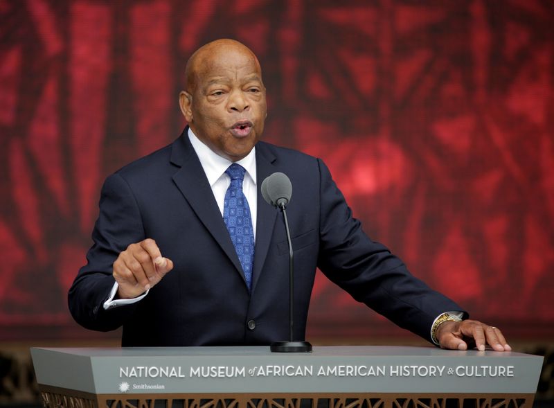 © Reuters. FILE PHOTO:  Rep. John Lewis (D-GA) speaks at the dedication of the Smithsonian’s National Museum of African American History and Culture in Washington