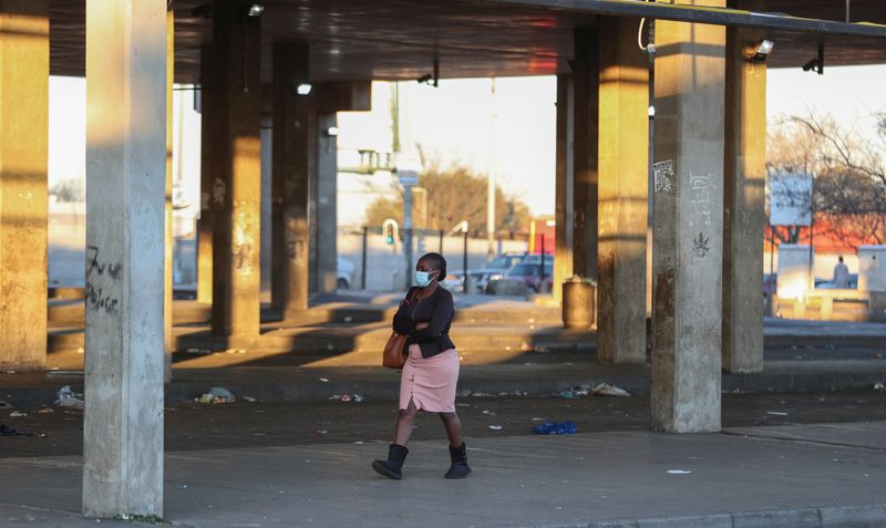 © Reuters. Spread of the coronavirus disease (COVID-19) in South Africa