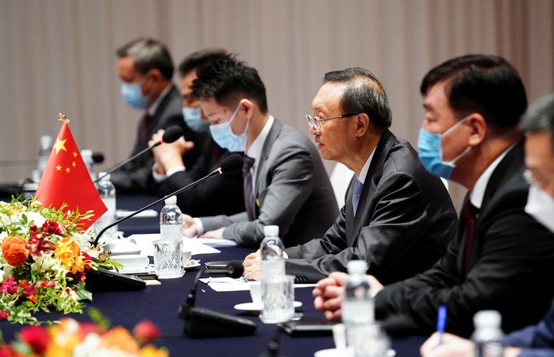 &copy; Reuters. China&apos;s top diplomat, Yang Jiechi, a member of the Politburo of the Communist Party of China, speaks during a meeting with South Korea&apos;s national security adviser Suh Hoon in Busan