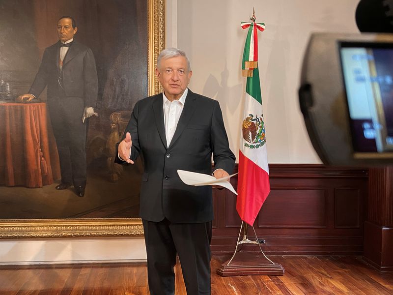 &copy; Reuters. FILE PHOTO: Mexico&apos;s President Andres Manuel Lopez Obrador delivers a message about the coronavirus vaccine (COVID-19) at the National Palace in Mexico City