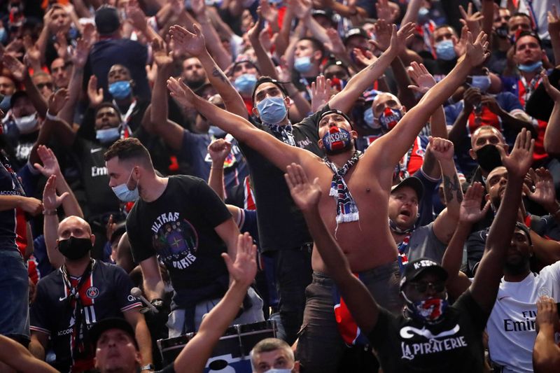 &copy; Reuters. QUELQUES TENSIONS À PARIS POUR LA FINALE DE LA LIGUE DES CHAMPIONS