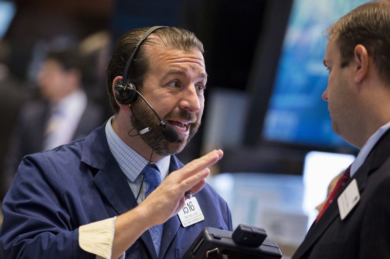 © Reuters. WALL STREET OUVRE EN HAUSSE