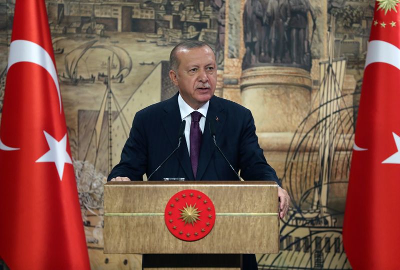 &copy; Reuters. تركيا &quot;ترفض تماما&quot; انتقاد أمريكا لاجتماع أردوغان مع مسؤولين من حماس