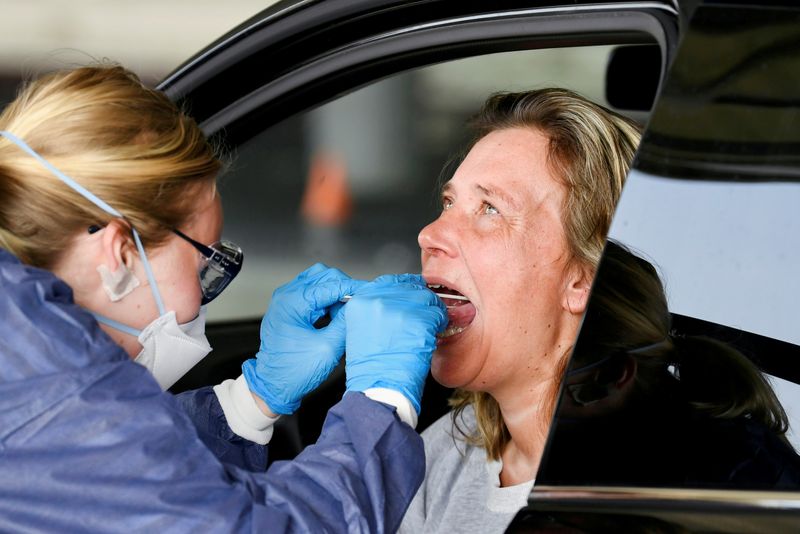 &copy; Reuters. FILE PHOTO: Spread of the coronavirus disease (COVID-19) in Alkmaar