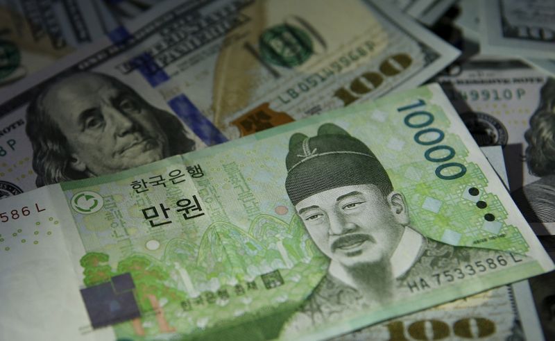 &copy; Reuters. 韓国中銀、政策金利据え置き　今年のＧＤＰ予想は大幅下方修正
