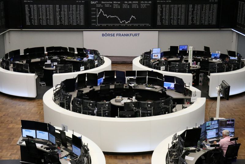 © Reuters. The German share price index DAX graph is pictured at the stock exchange in Frankfurt