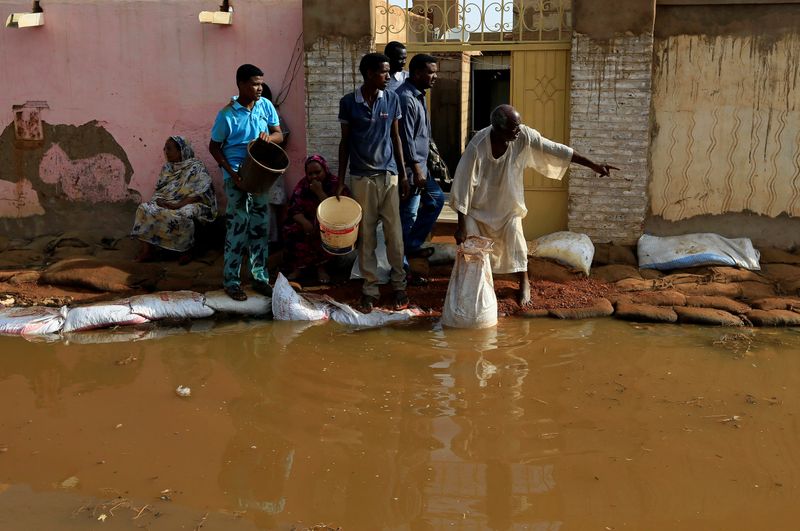 &copy; Reuters. فيضانات قياسية تتسبب في قتلى وخسائر فادحة في السودان