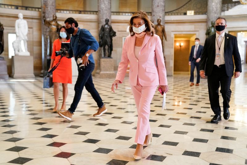 &copy; Reuters. Speaker of the House Nancy Pelosi walks through the U.S. Capitol in Washington