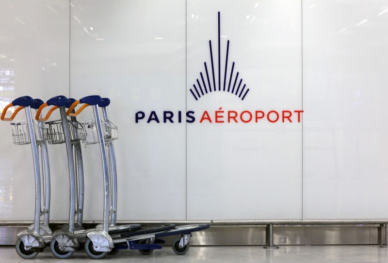 © Reuters. ADP EST À SUIVRE À LA BOURSE DE PARIS