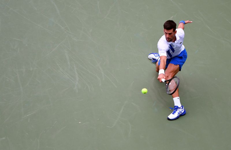 © Reuters. ديوكوفيتش يهزم راونيتش ليحرز لقب بطولة سينسناتي المفتوحة