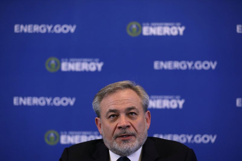 &copy; Reuters. U.S. Secretary of Energy Dan Brouillette speaks with journalists during a roundtable in Rio de Janeiro