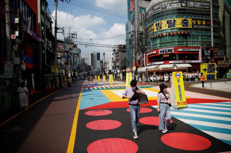 &copy; Reuters. 韓国製造業ＰＭＩ、8月は6カ月ぶり高水準　コロナ再拡大がリスク