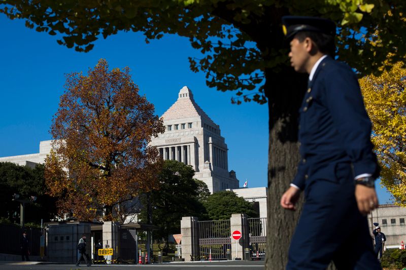 &copy; Reuters. 今年度税収、コロナ禍で想定未達「確率高い」＝麻生財務相