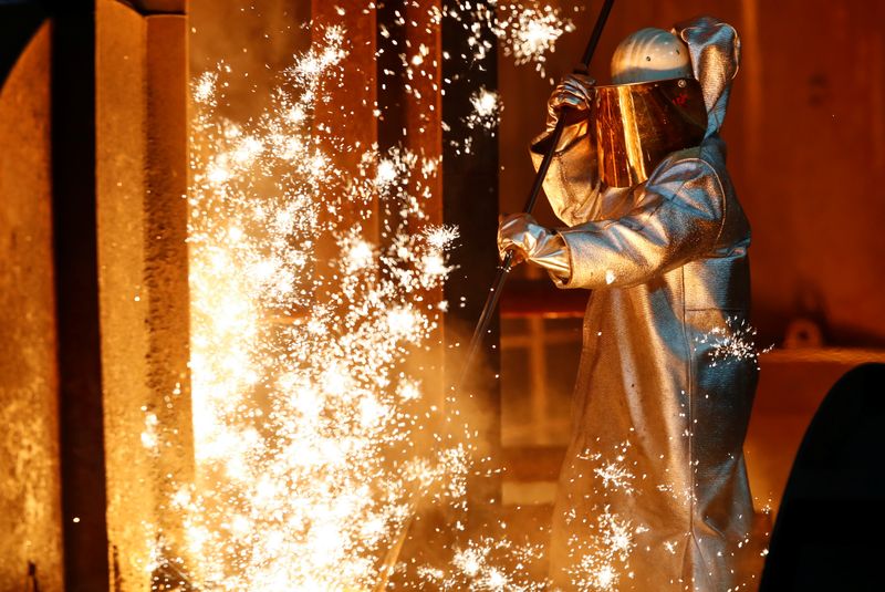 &copy; Reuters. ThyssenKrupp steel factory in Duisburg