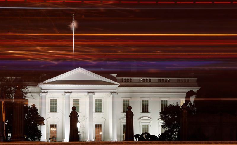 &copy; Reuters. A view of the White House by night