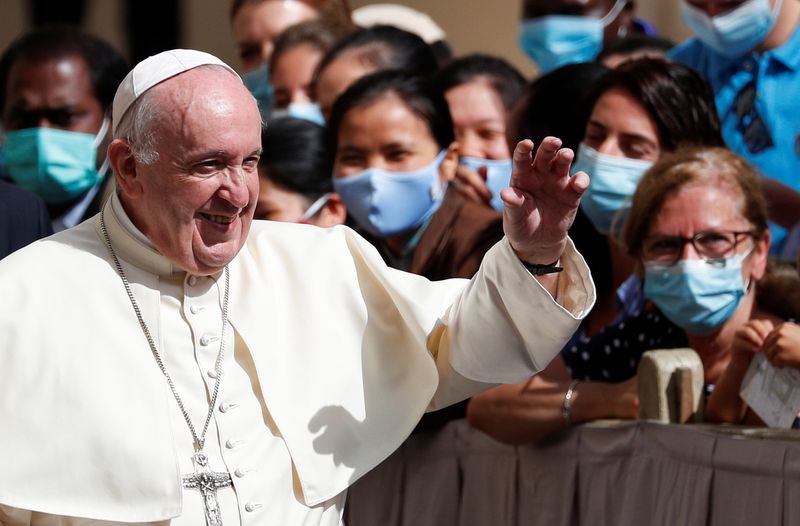 &copy; Reuters. Papa Francisco durante audiência geral no Vaticano