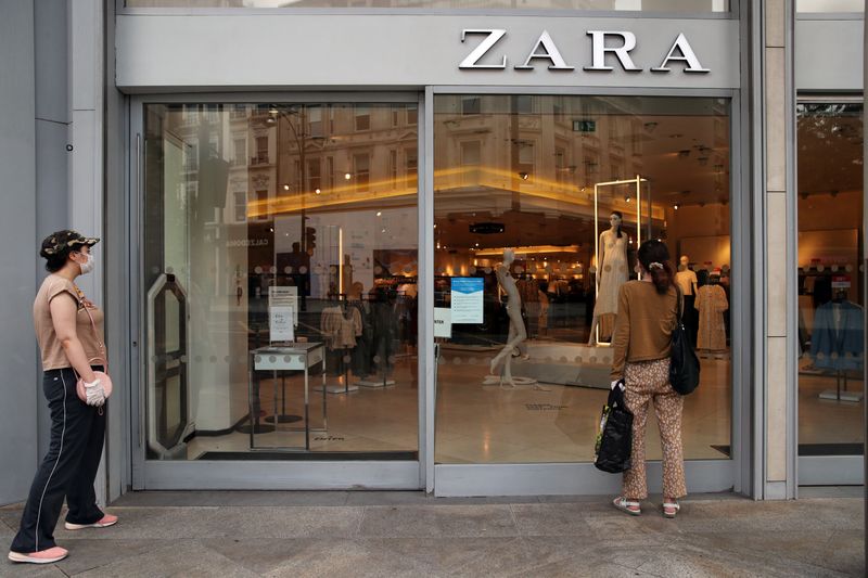 &copy; Reuters. FOTO DE ARCHIVO: Tienda de Zara en Londres